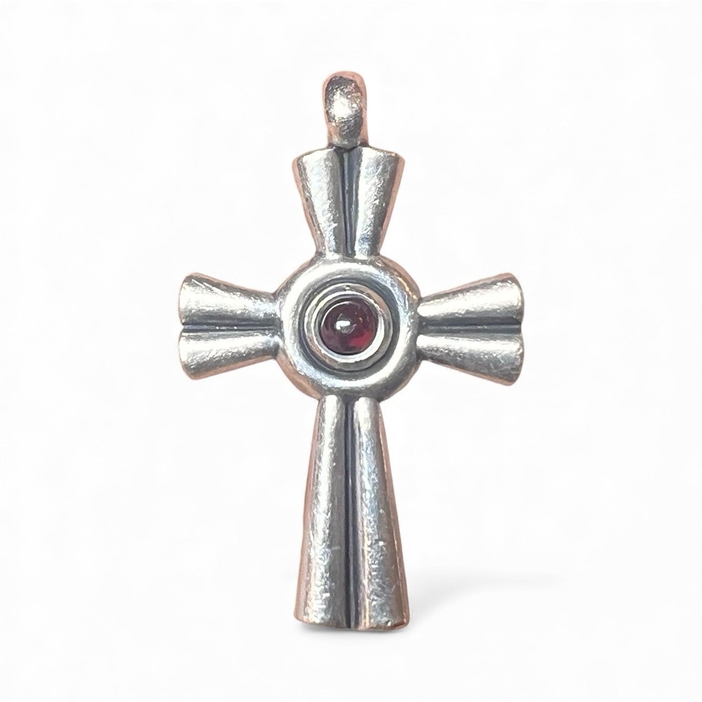 JAMES AVERY RETIRED DOUBLE BANDED RAYS OF HOPE GARNET CROSS PENDANT‎